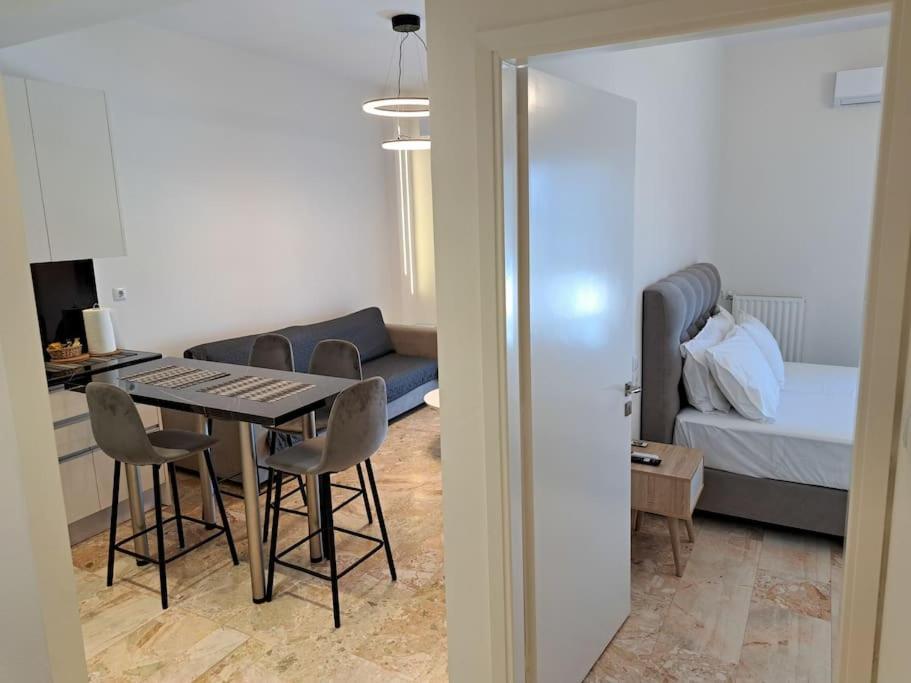 Luxury Suite Patras Exterior foto