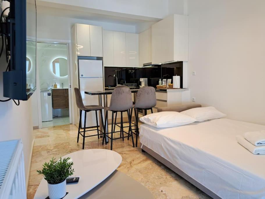 Luxury Suite Patras Exterior foto